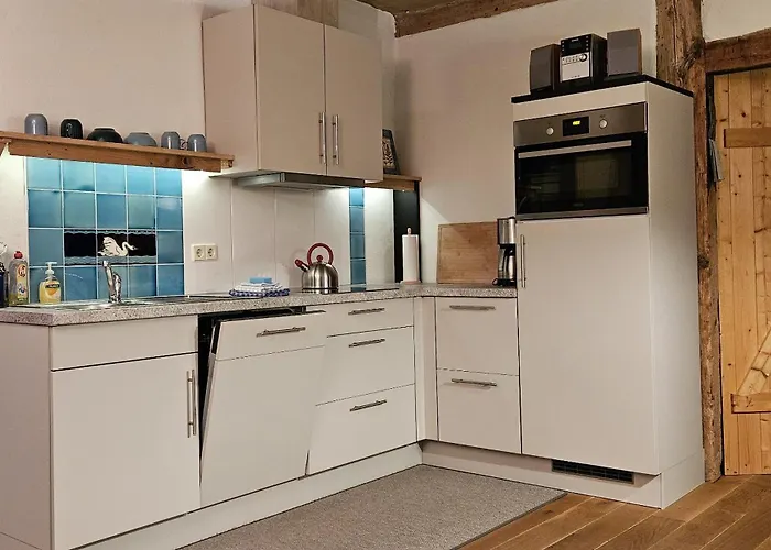 Appartement Schulstrasse 9 *