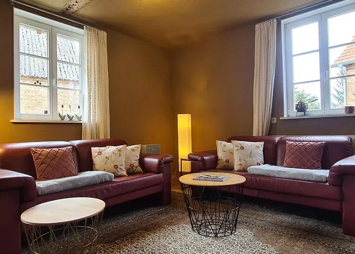 Schulstrasse 9 Appartement *